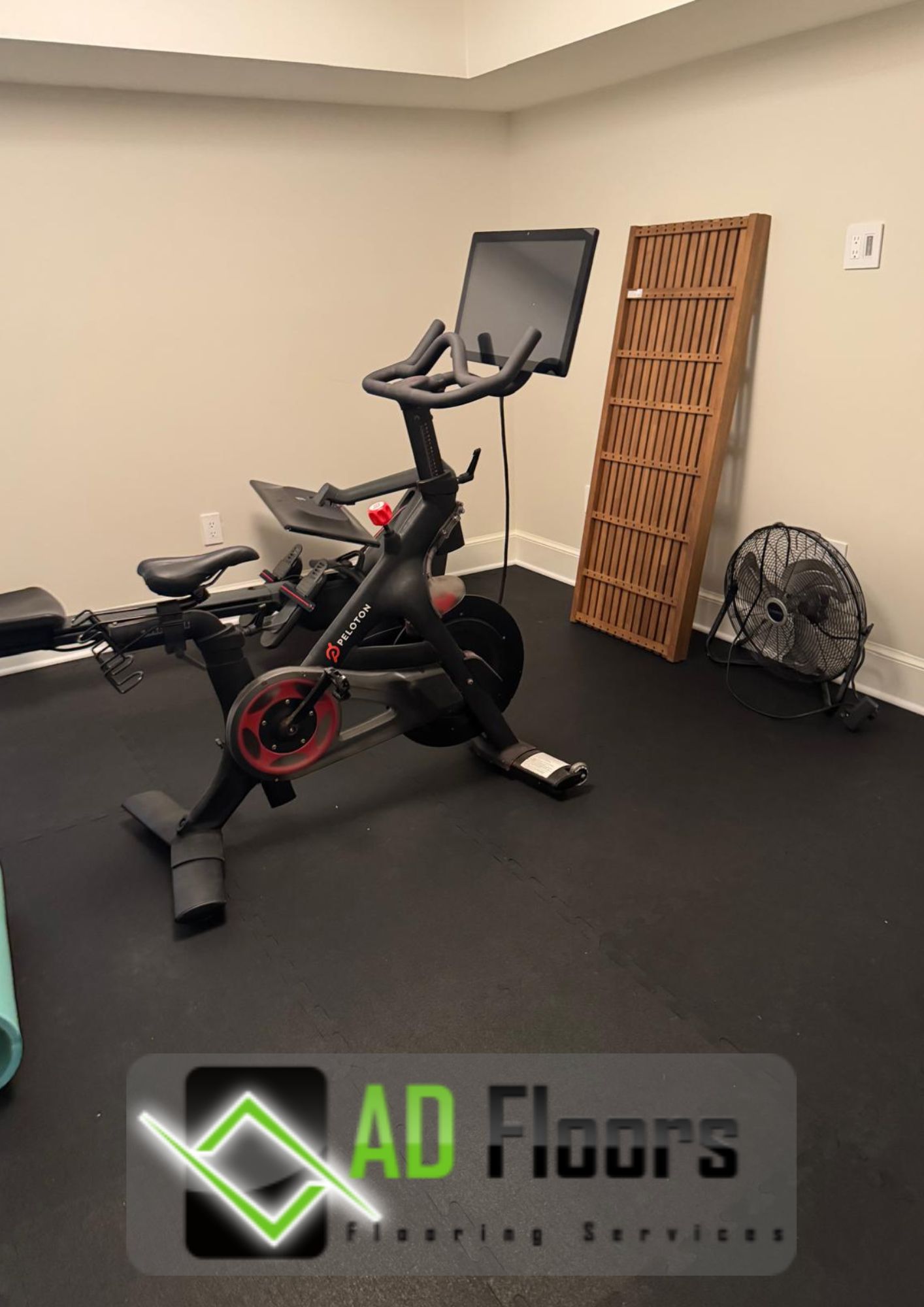 AD FLOORS LLC Image